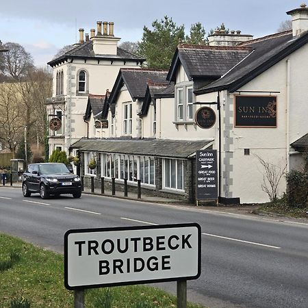 The Sun Inn Troutbeck Bridge Esterno foto