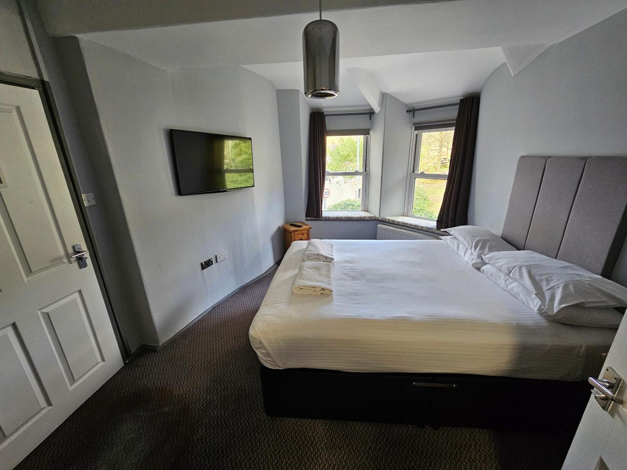 The Sun Inn Troutbeck Bridge Esterno foto