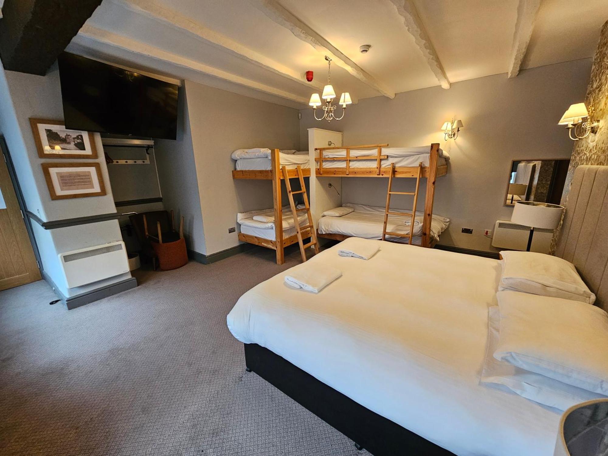The Sun Inn Troutbeck Bridge Esterno foto